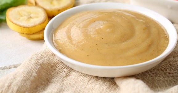 baby banana puree- first solid food