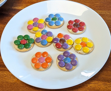 Spring Flower Cookies with Ritz crackers and Smarties